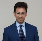 Dr. Nikhil Parchure